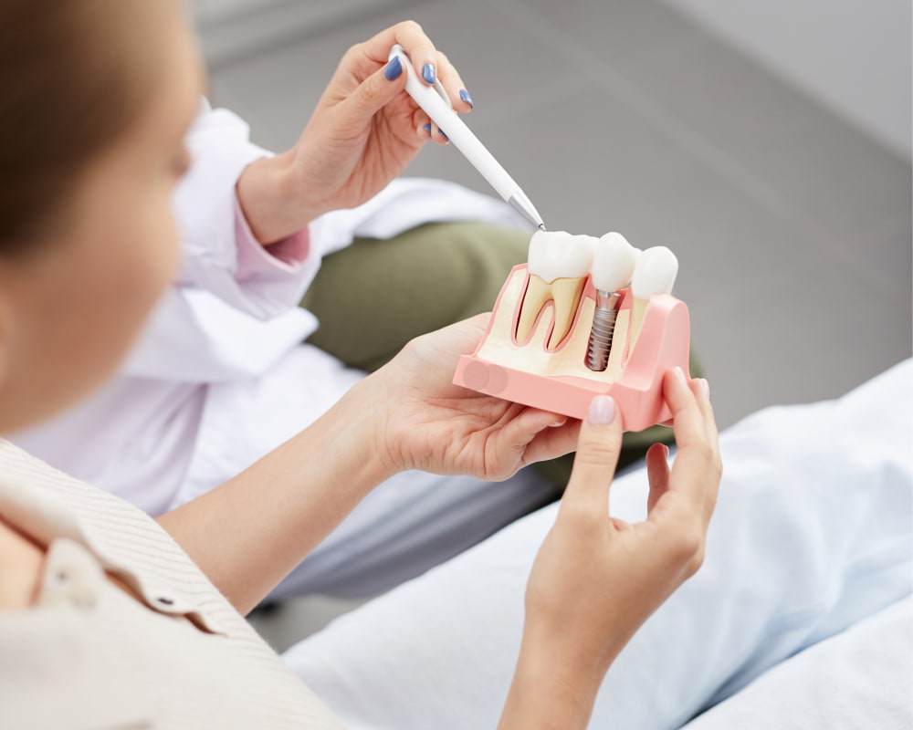 Dental Implants in Guelph | Dawson Dental